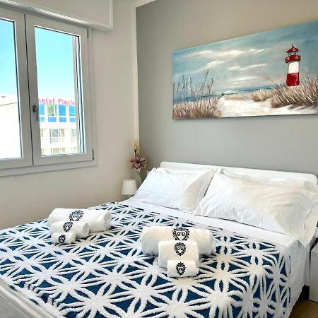 Beach Front Apartment Sabbiadoro リニャーノ・サッビアドーロ エクステリア 写真