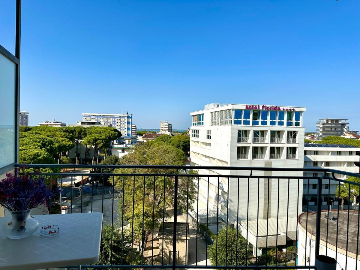 Beach Front Apartment Sabbiadoro リニャーノ・サッビアドーロ エクステリア 写真