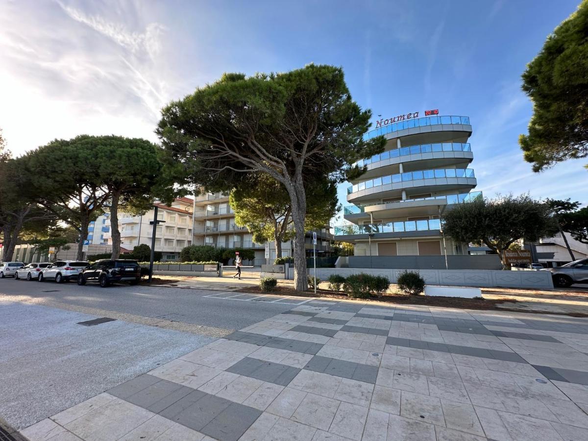 Beach Front Apartment Sabbiadoro リニャーノ・サッビアドーロ エクステリア 写真